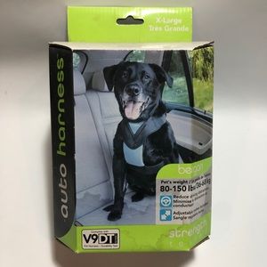 NIB Bergan Auto Harness for Pets (80-150lbs)
